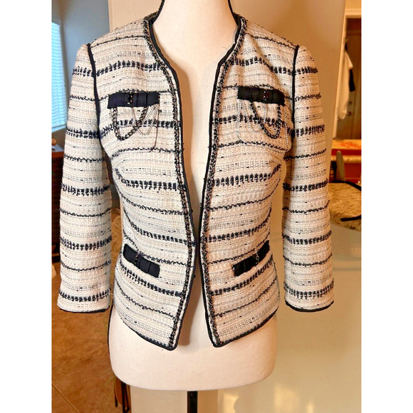 White House Black Market Cropped Tweed Blazer Size 0 - Picture 2 of 8